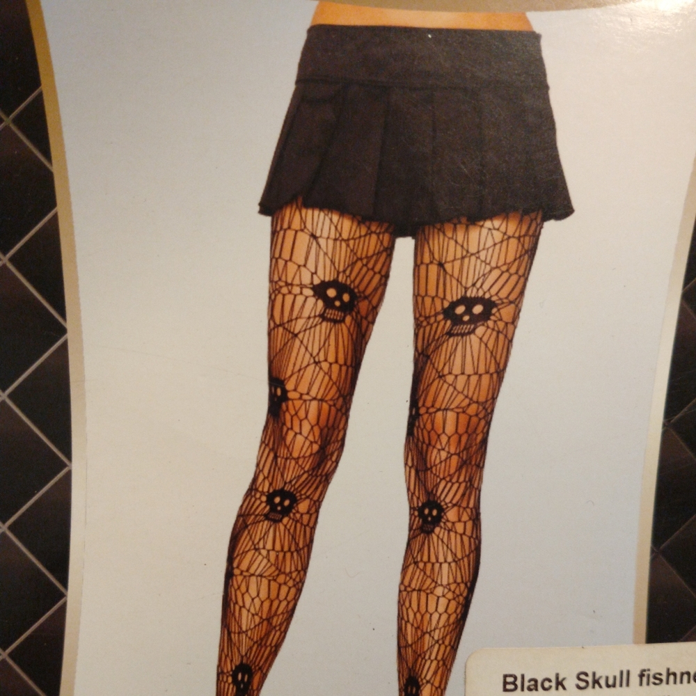 Black 💀 skull fishnet
